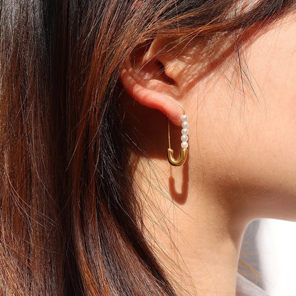 Pearl Safety Pin Earring