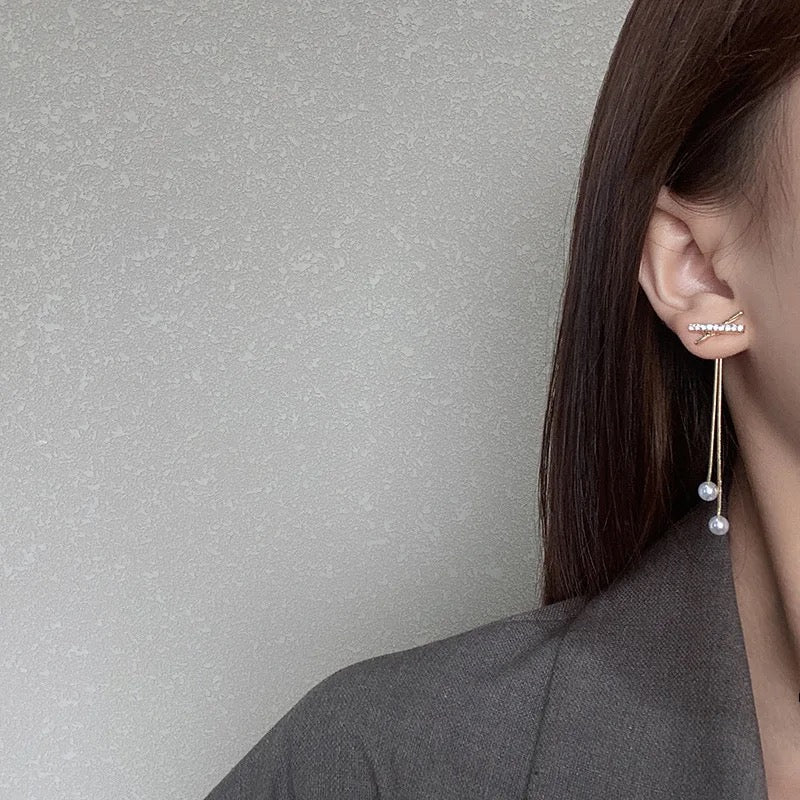 X F&B Pearl Dangler Earrings