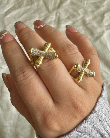 Studded X Ring