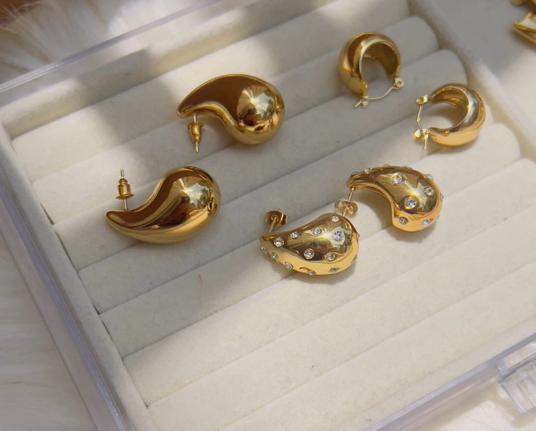 Viral Drop Earrings