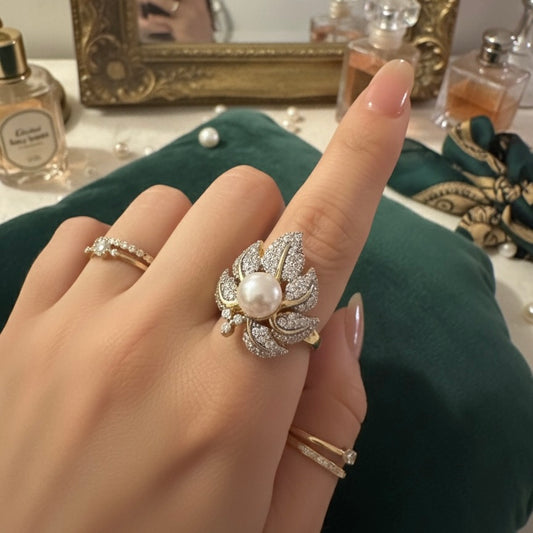 Pearl Bloom Ring-Gold
