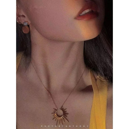 Sun Rays SS Necklace