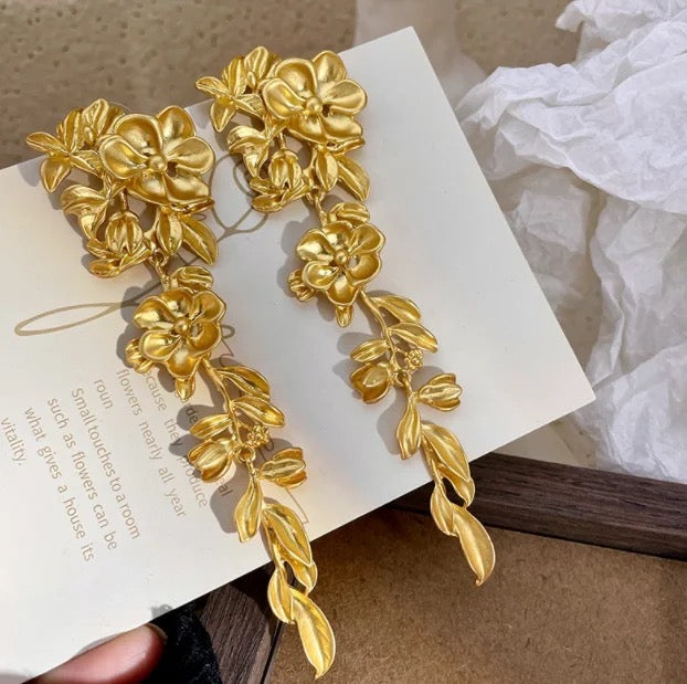Floral Creeper Danglers- Matte Gold