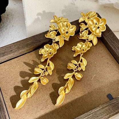 Floral Creeper Danglers- Matte Gold