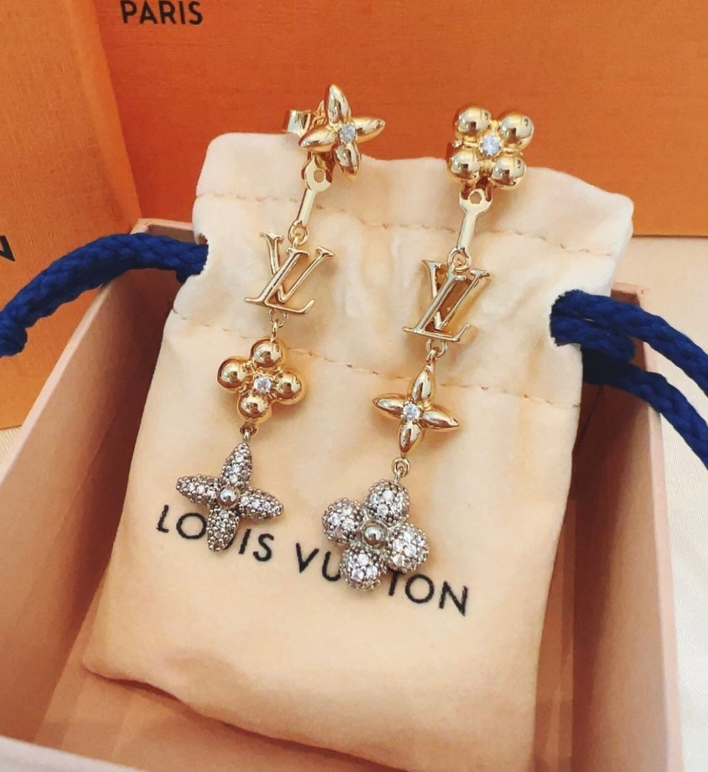 Clover Flower Dangler Earrings
