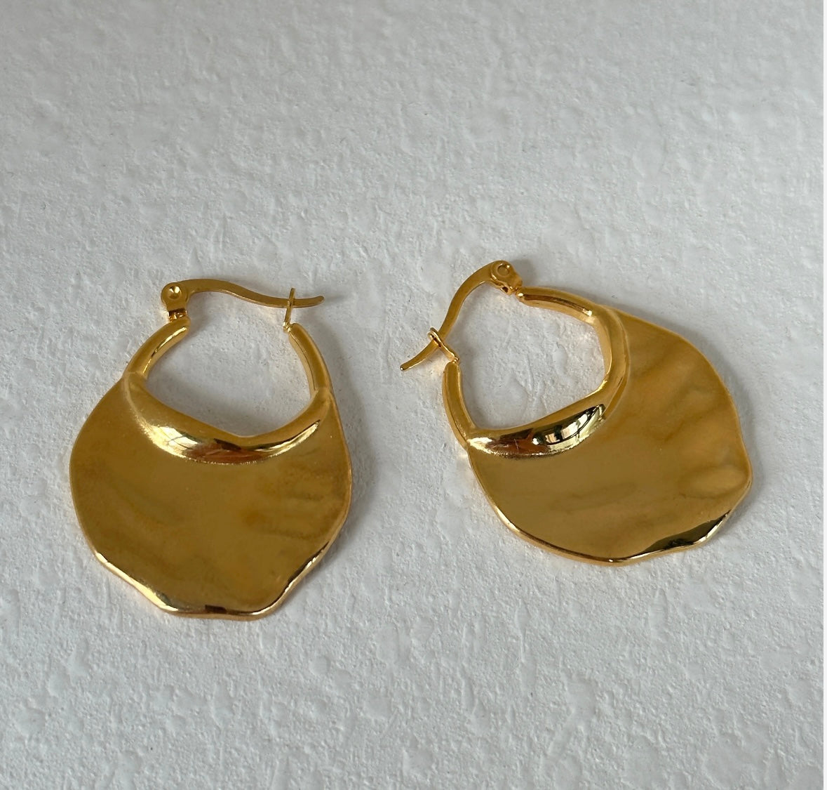 Flattened Hoops-2 Designs