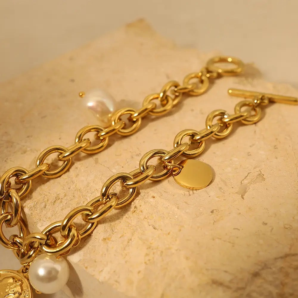 Chunky Pearl Coin Charm Bracelet - Gold
