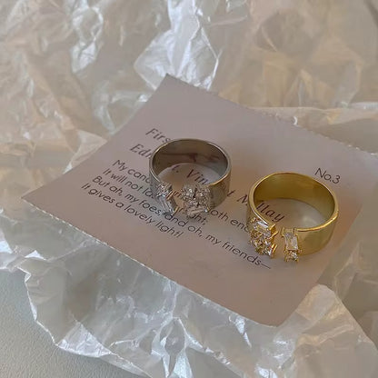 Sparkle Gap Ring-Gold