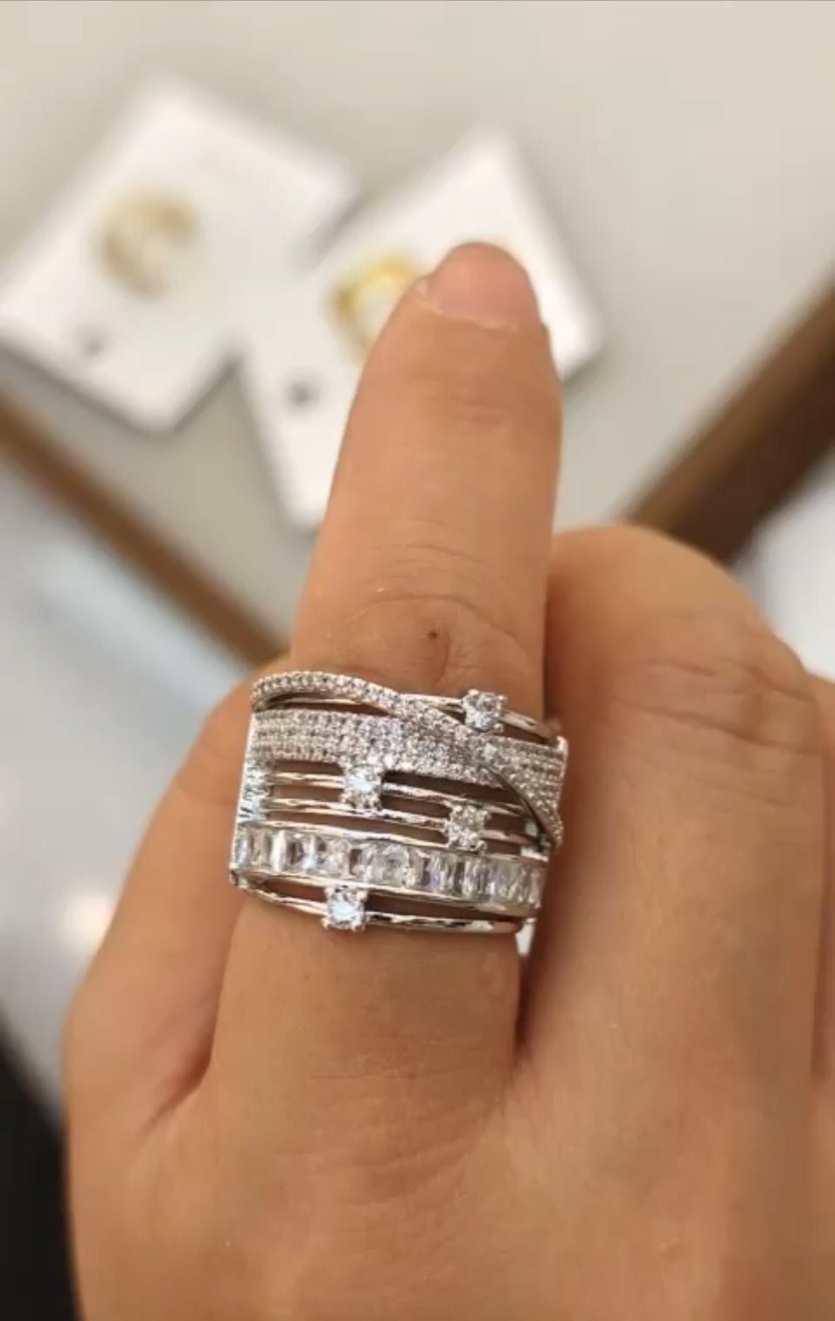 Layered Rigs Layered wedding rings 60 photos - Vianawedding.com