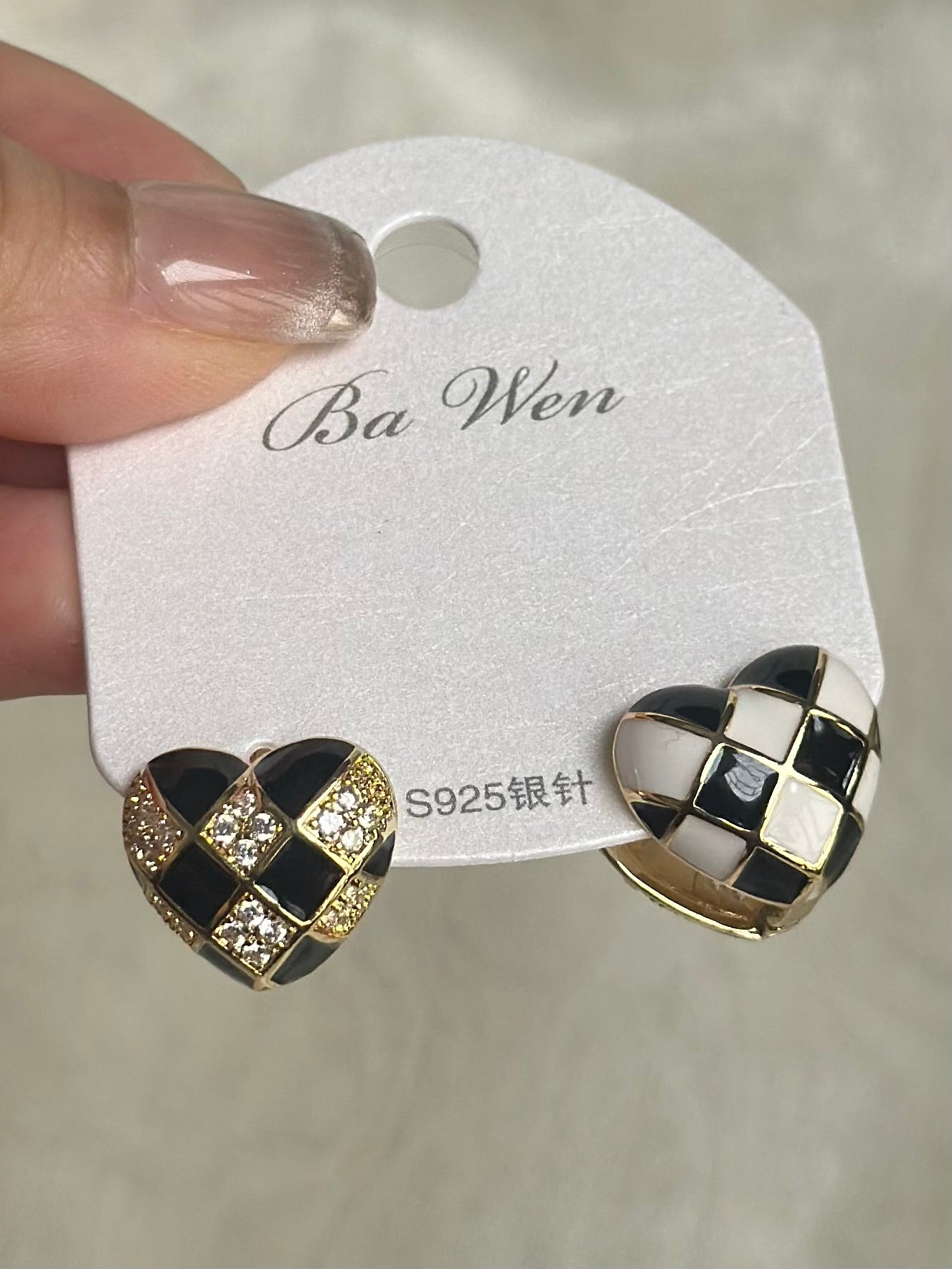 Reversible B&W Heart Stud Earrings