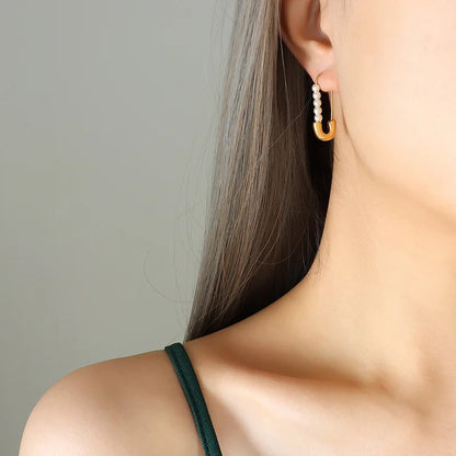 Pearl Safety Pin Earring