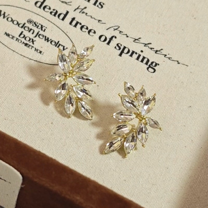 Leaf Zircon Studs-Gold