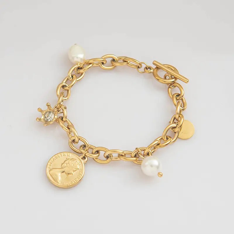 Chunky Pearl Coin Charm Bracelet - Gold