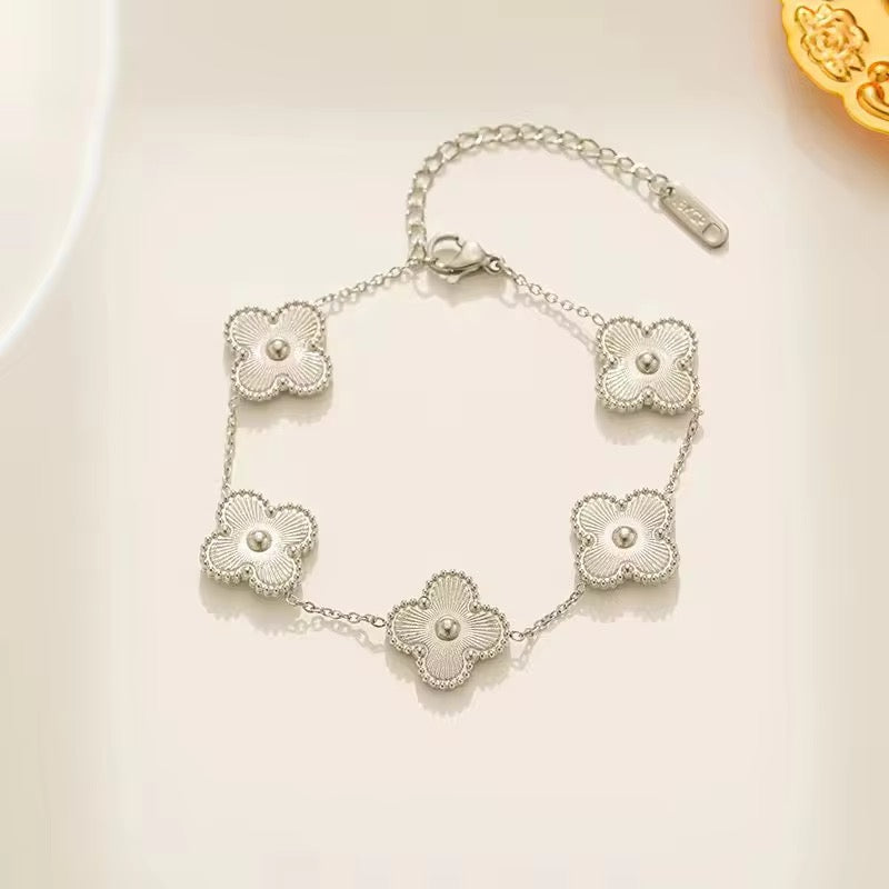 Clover Bracelets-8 Types