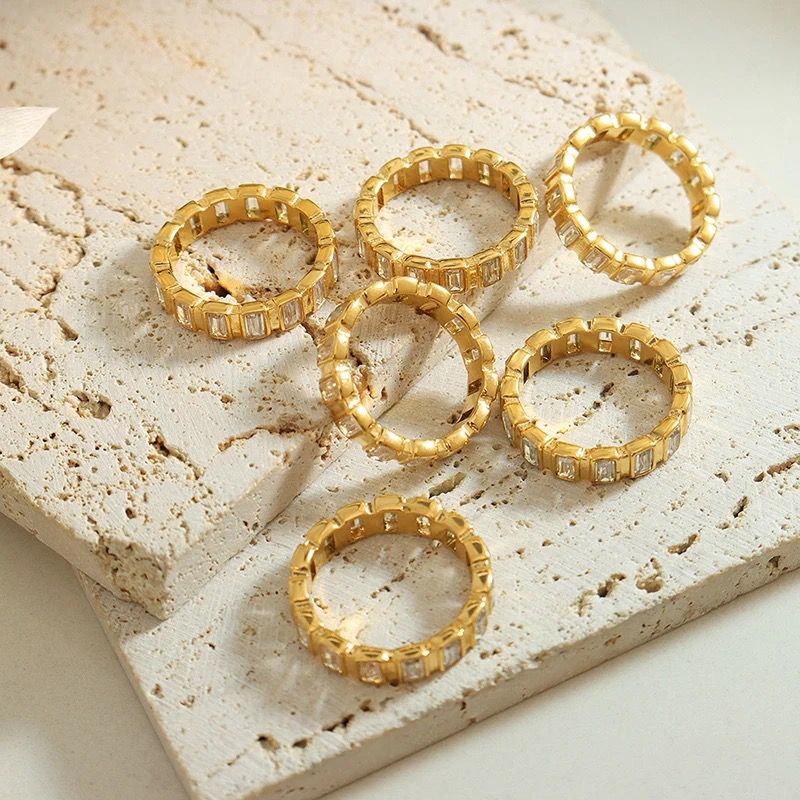 Crystal SS Band Ring