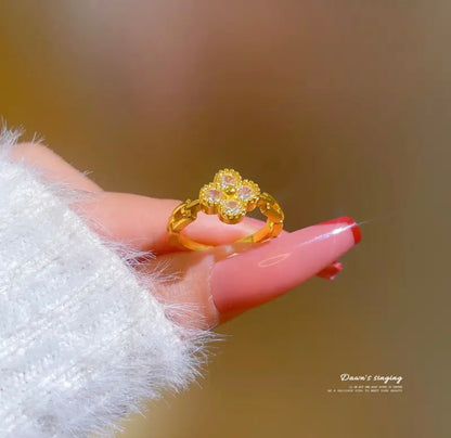 Clover Studded Ring