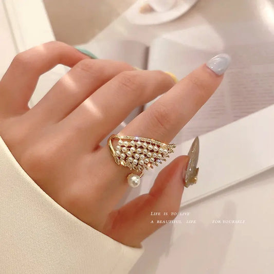 Pearl Feather Ring