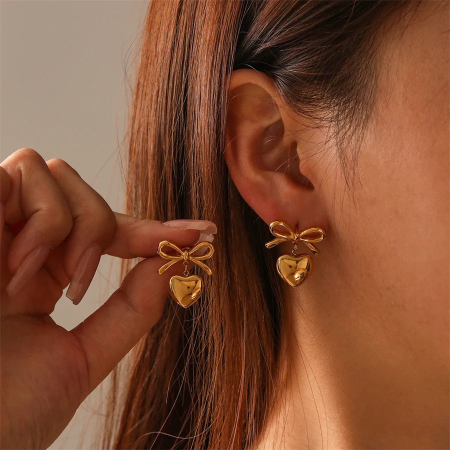 Heart Bow Mini Earrings-Gold