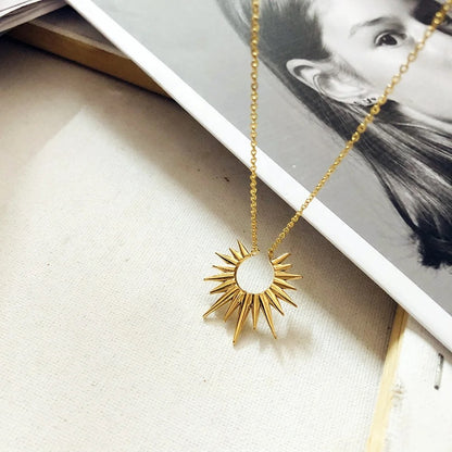 Sun Rays SS Necklace