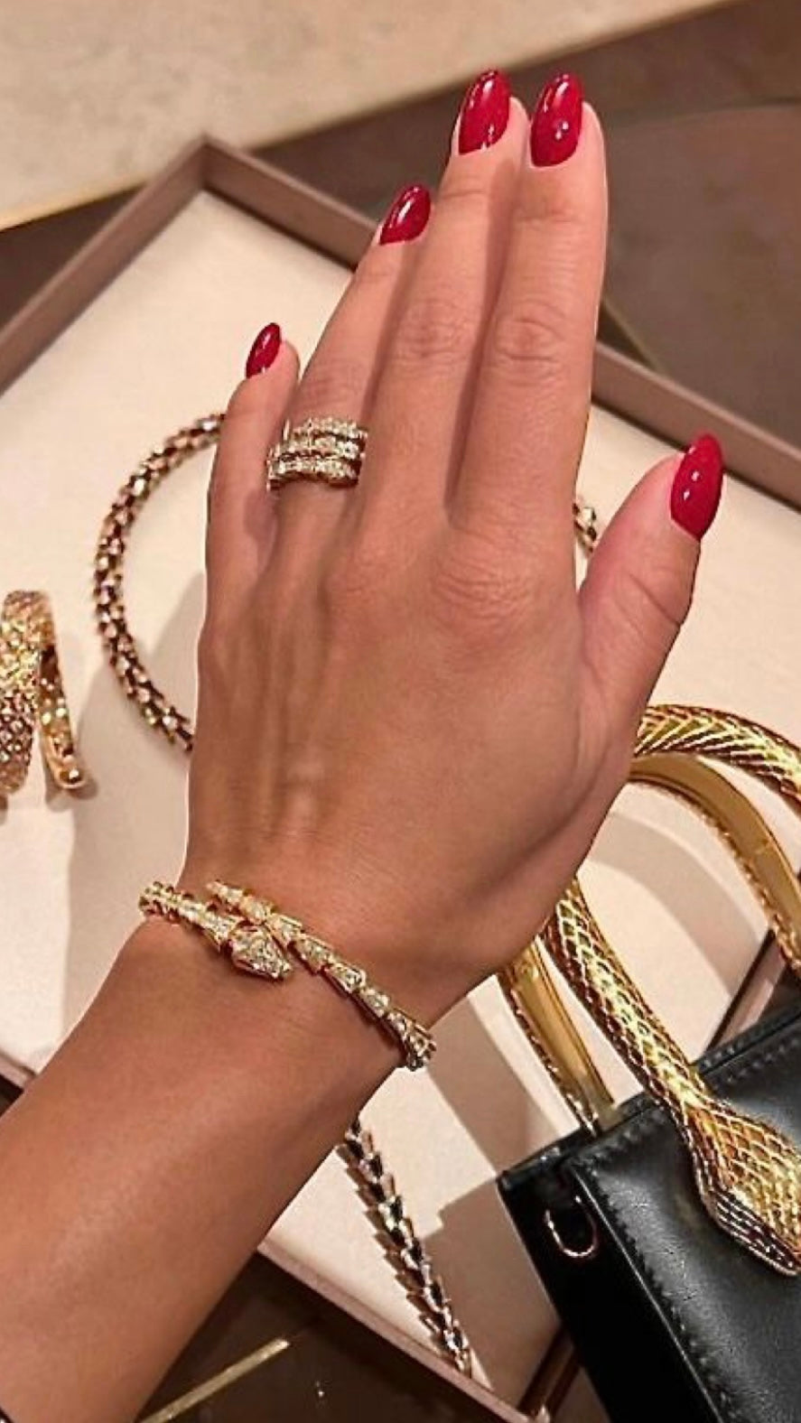 Studded Serpant kada Bracelet-Gold & Silver