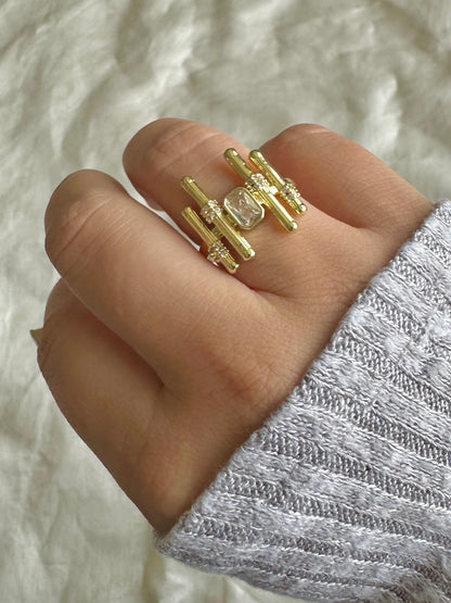 Stick Solitaire Ring