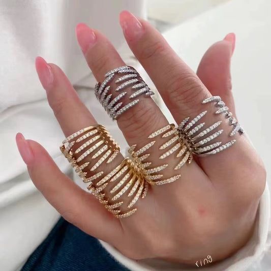 Diamond Claw Cocktail Ring-Gold