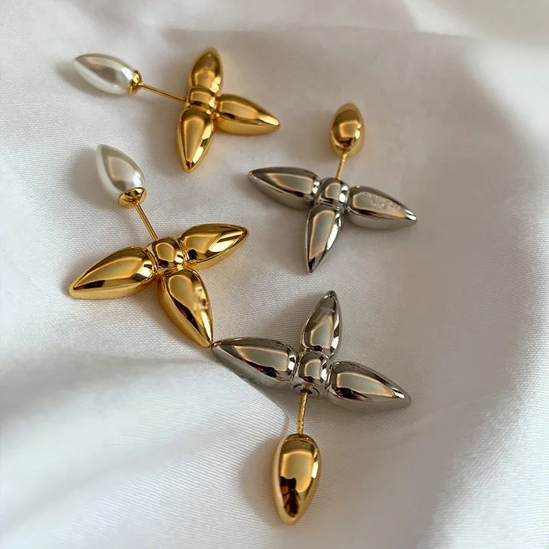 Sandwich Style SS Arrow Earrings