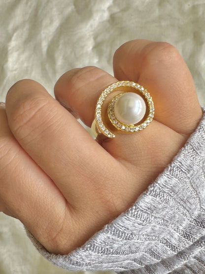 Round Pearl Ring