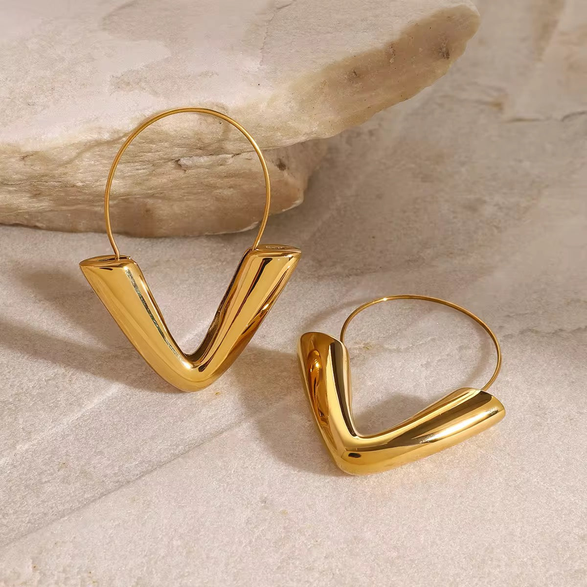 Statement V Hoops