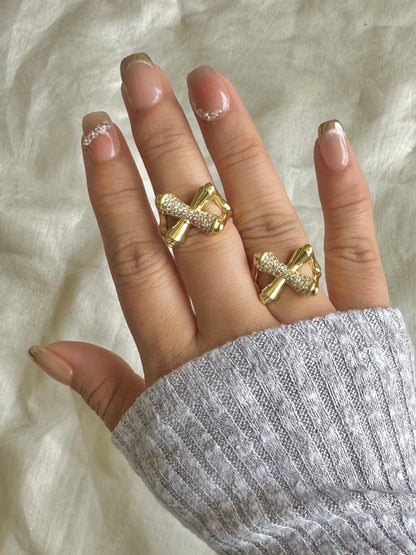 Studded X Ring