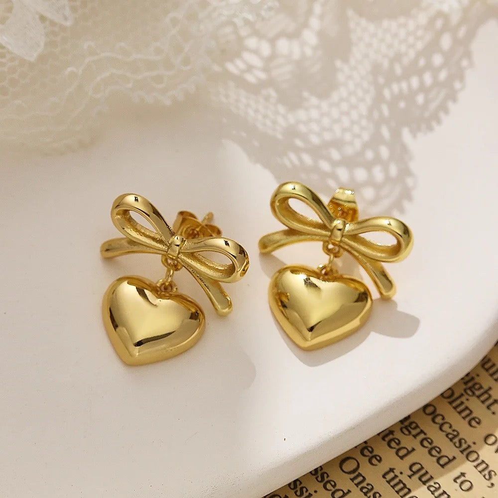 Heart Bow Mini Earrings-Gold