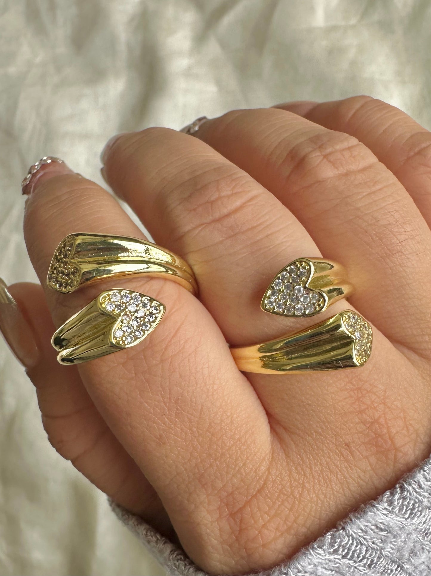 chunky heart ring