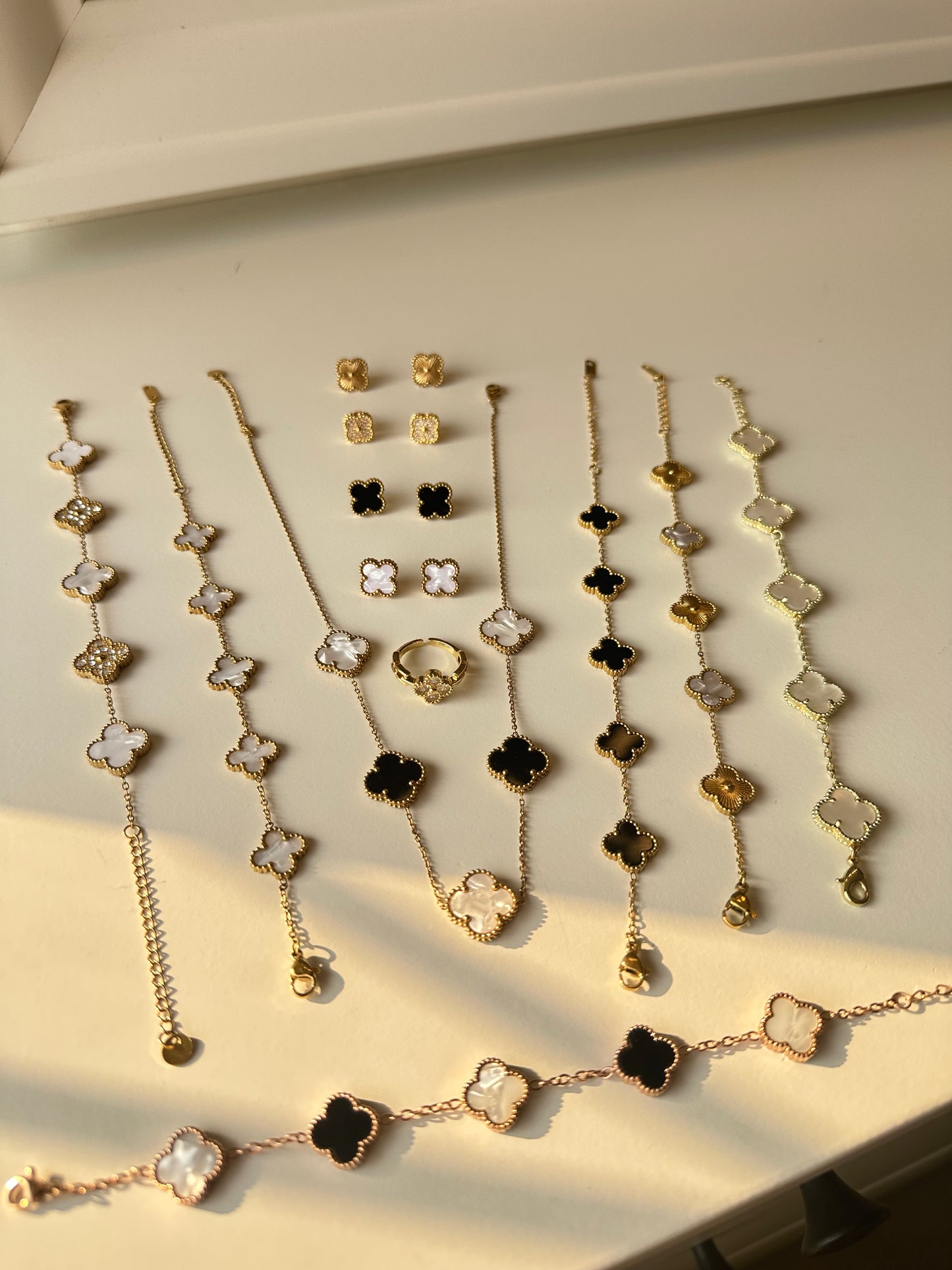 Clover Bracelets-8 Types