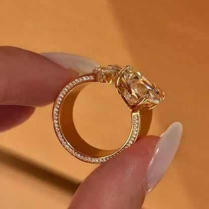Drop Sparkle Gap Ring