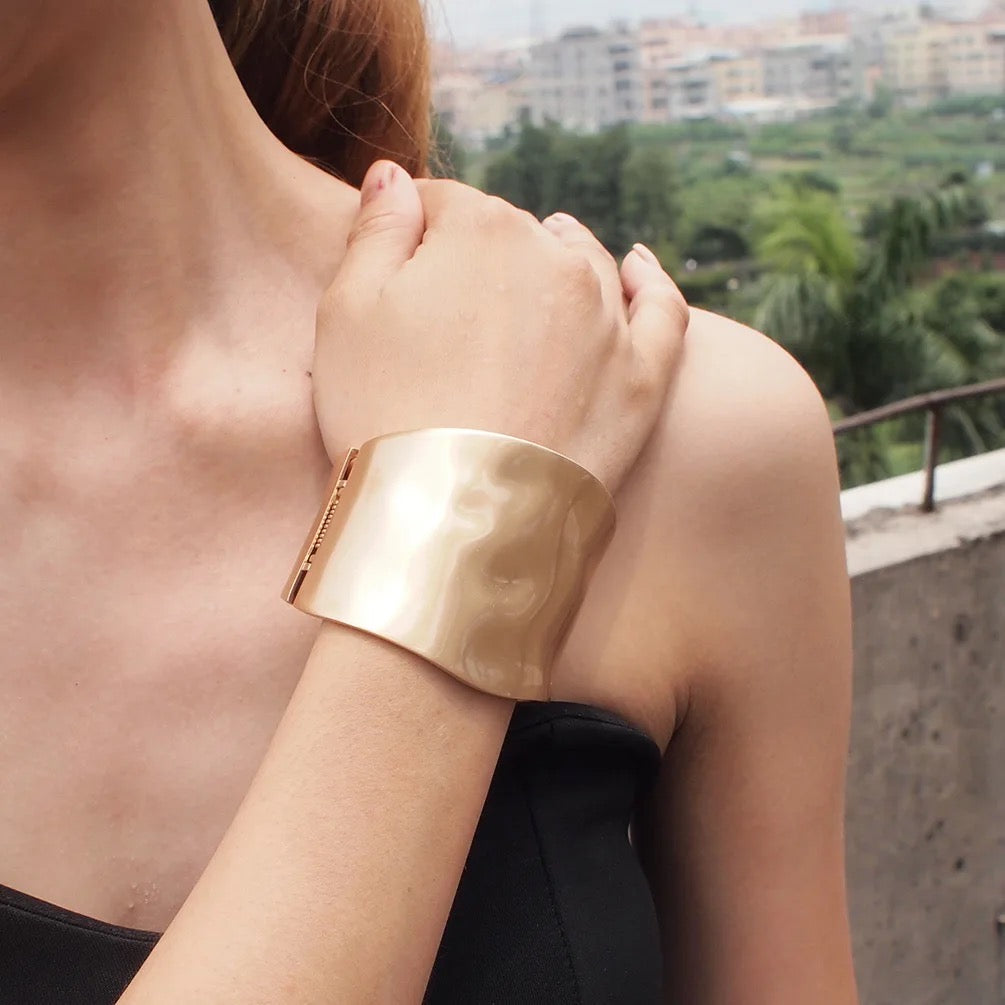 Chunky Solid Cuffs Bracelets
