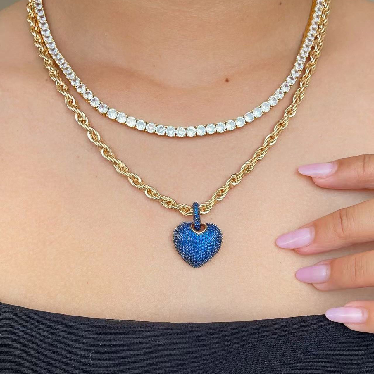 Luxury Heart Necklace with Twisted Chain