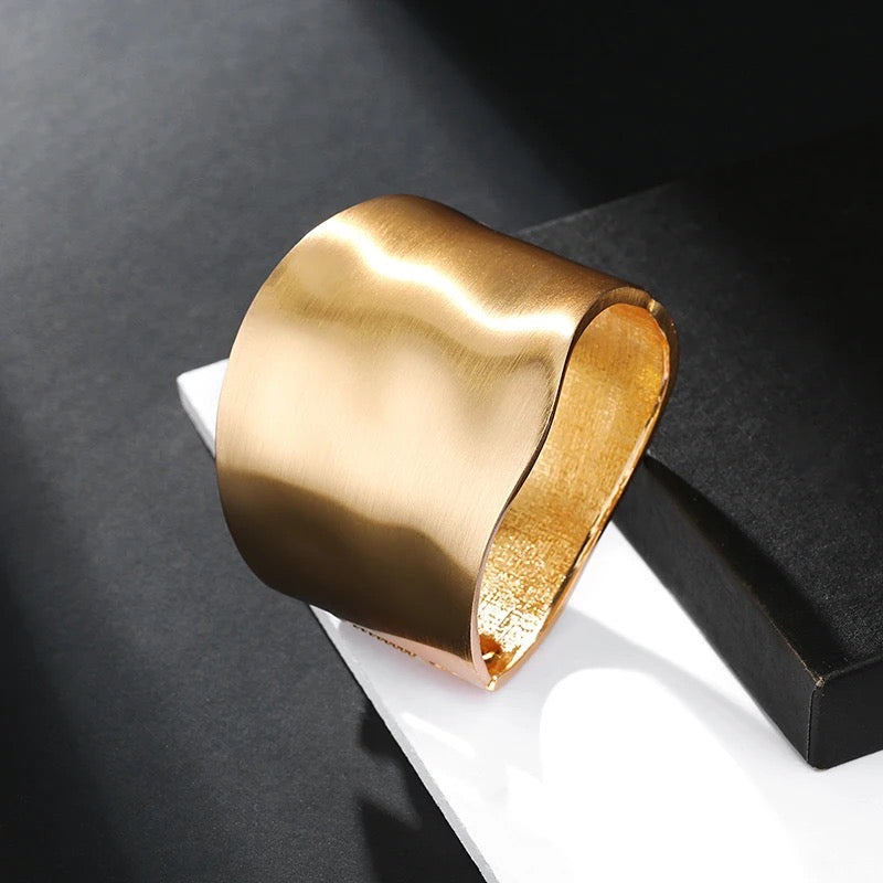Chunky Solid Cuffs Bracelets