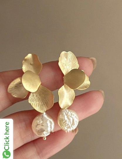 Lily Pearl Drop Earrings