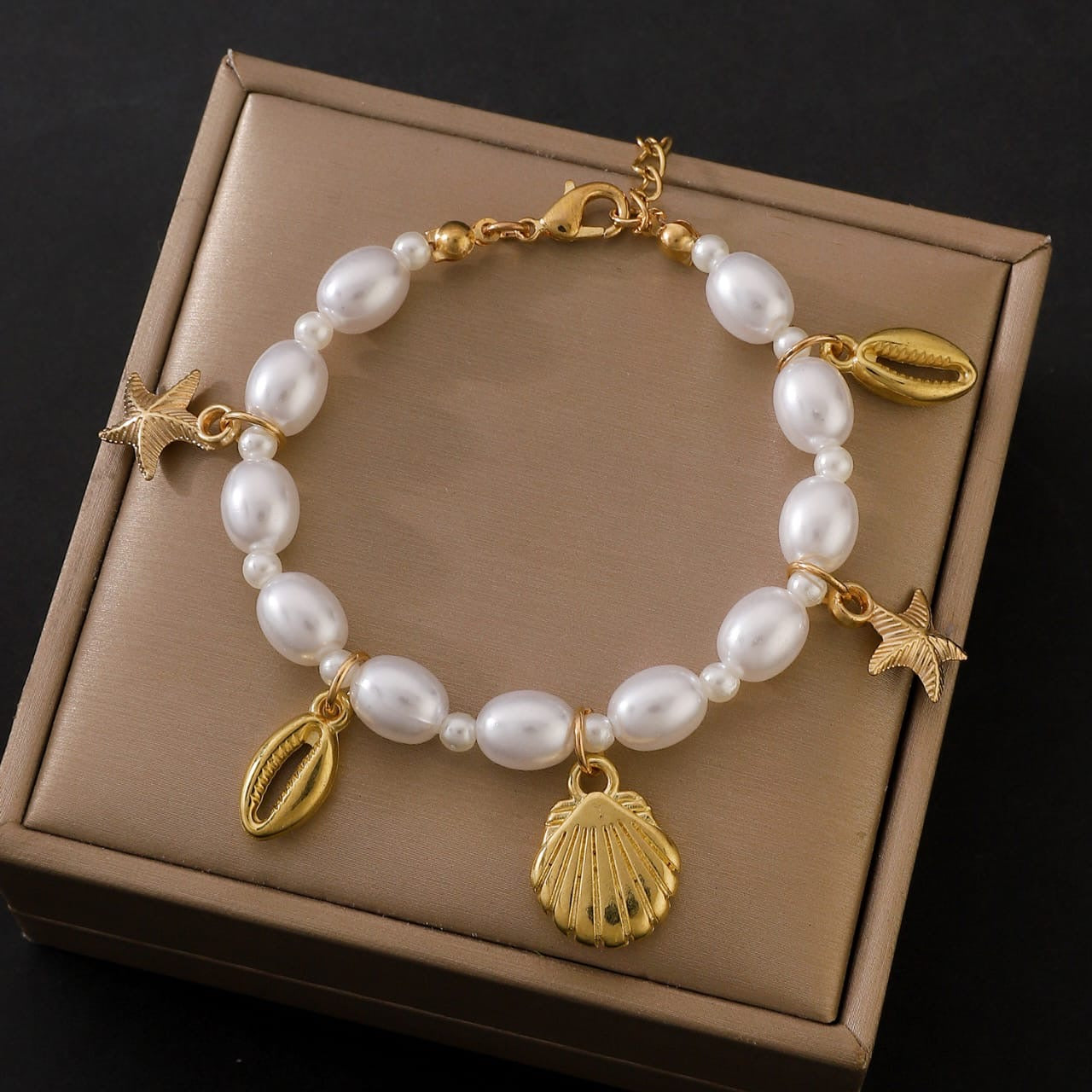 Pearl Shell Bracelet