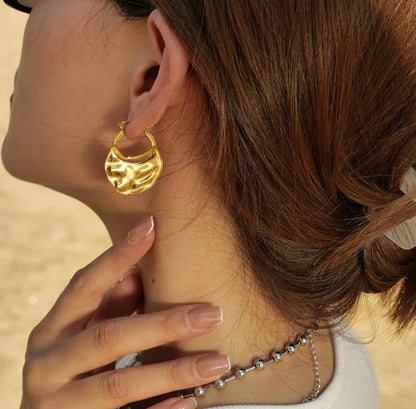 Flattened Hoops-2 Designs