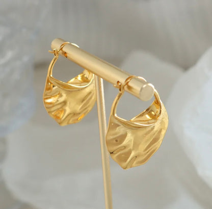 Flattened Hoops-2 Designs