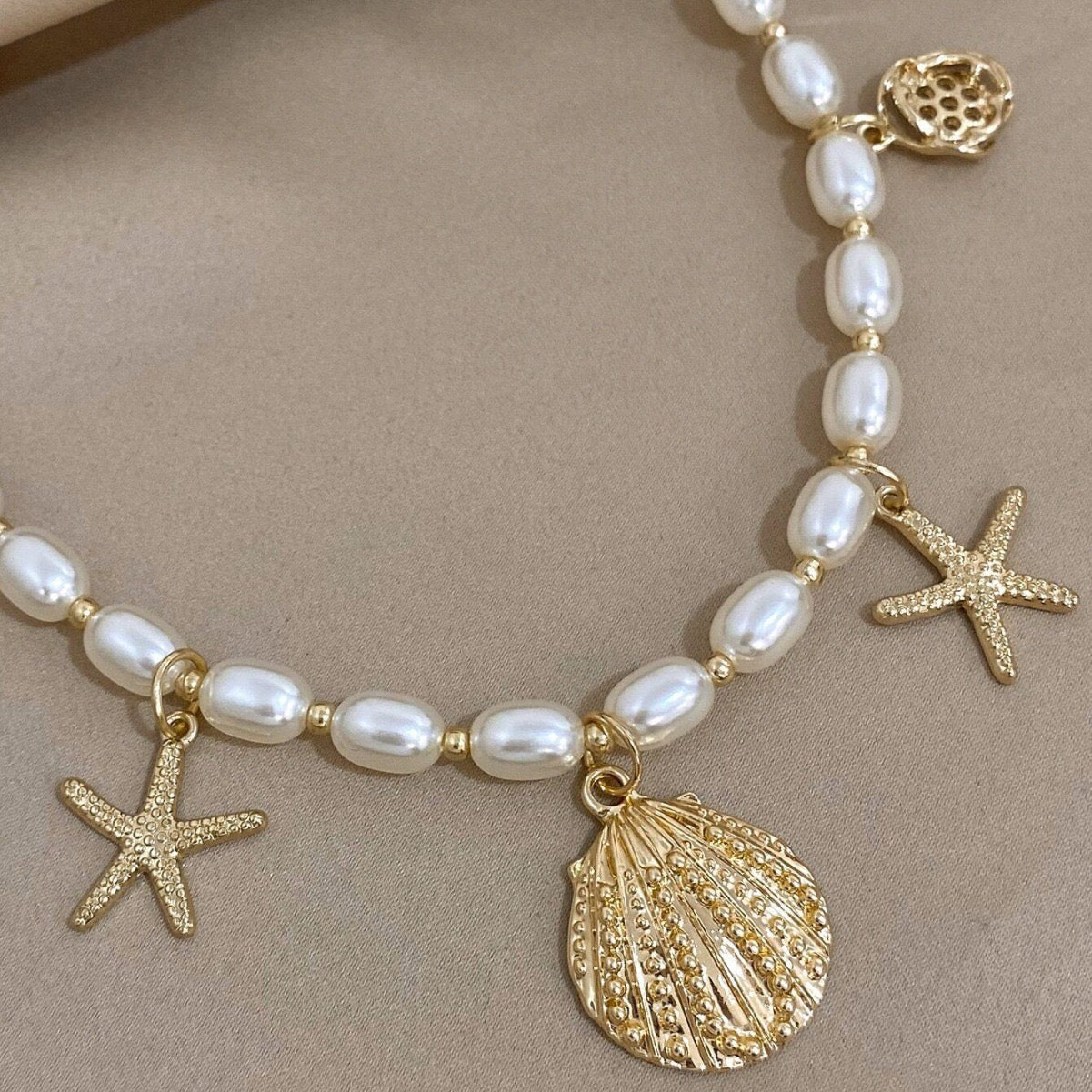 Pearl Shell Charm Necklace