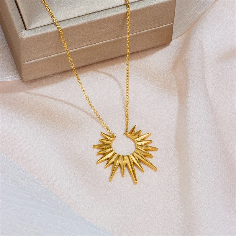 Sun Rays SS Necklace