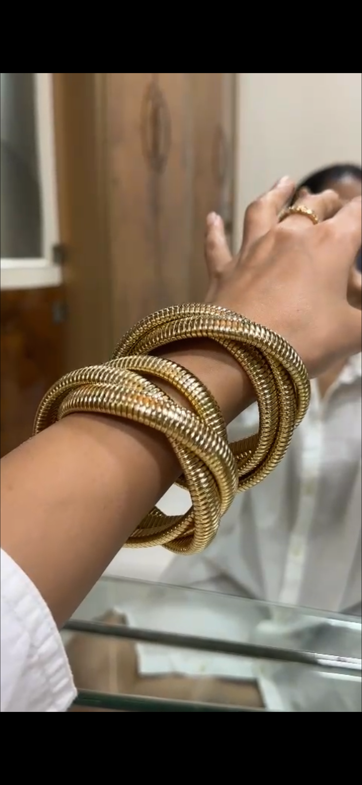 Gold Cobra Bracelet-10mm