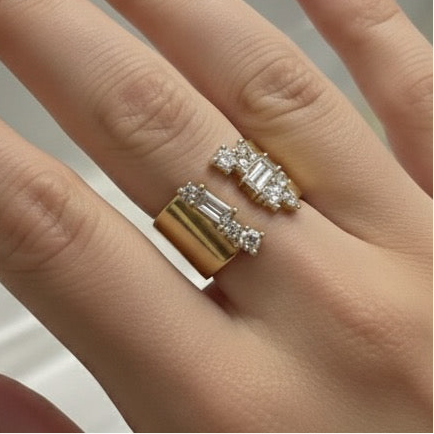 Sparkle Gap Ring-Gold