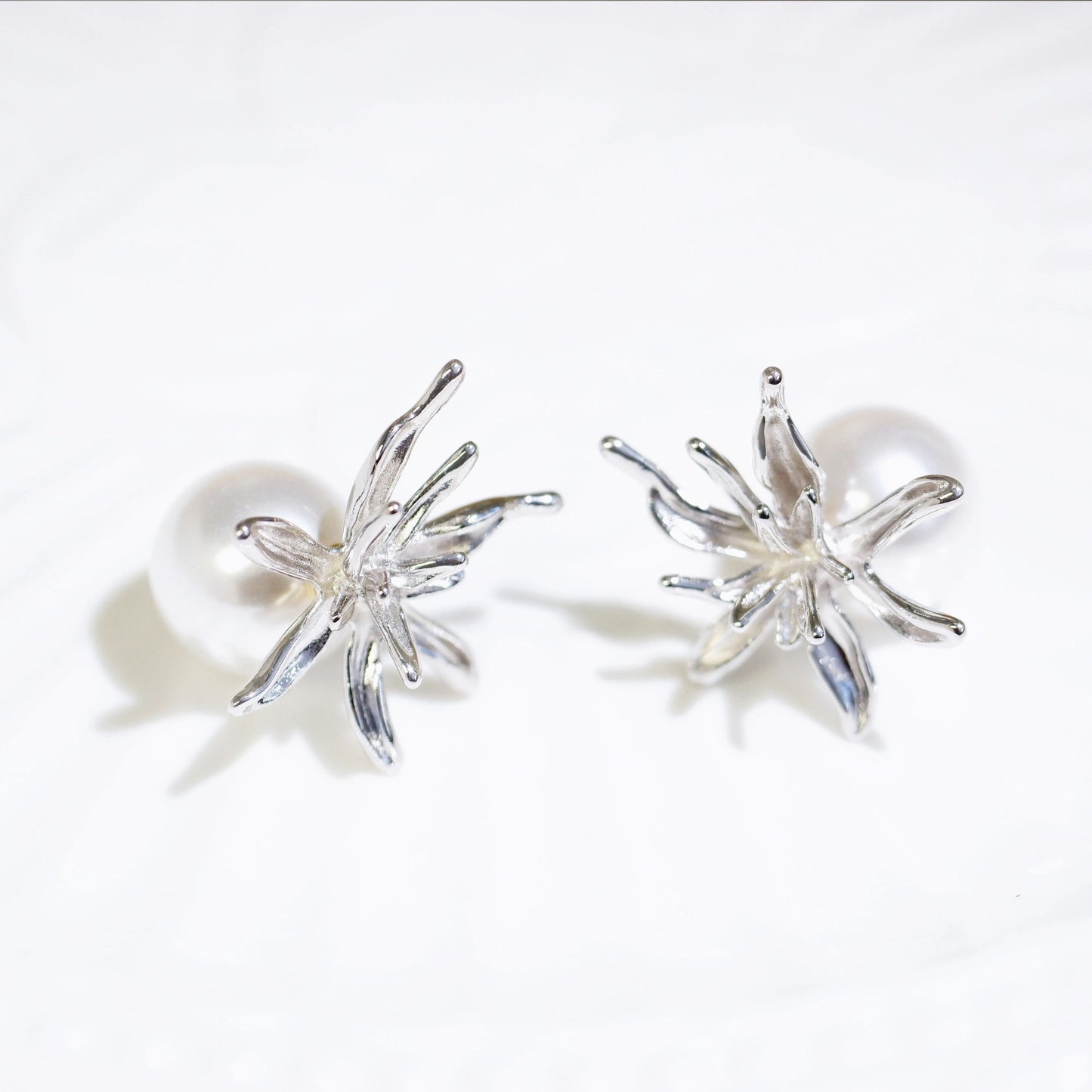 Wild Lily Pearl Sandwich  Earrings