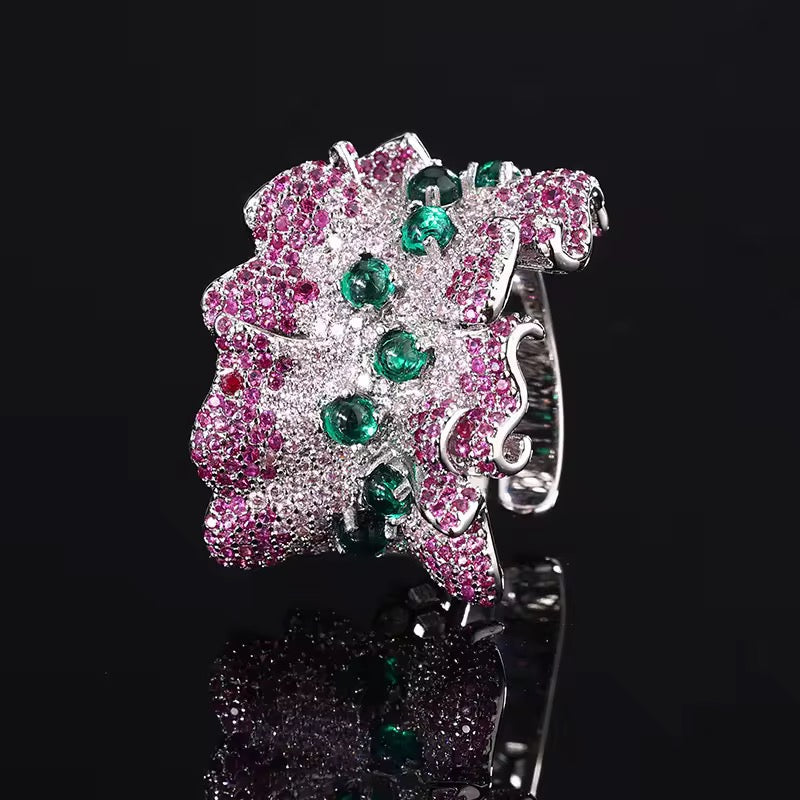 Luxurious Ripple Stone Ring