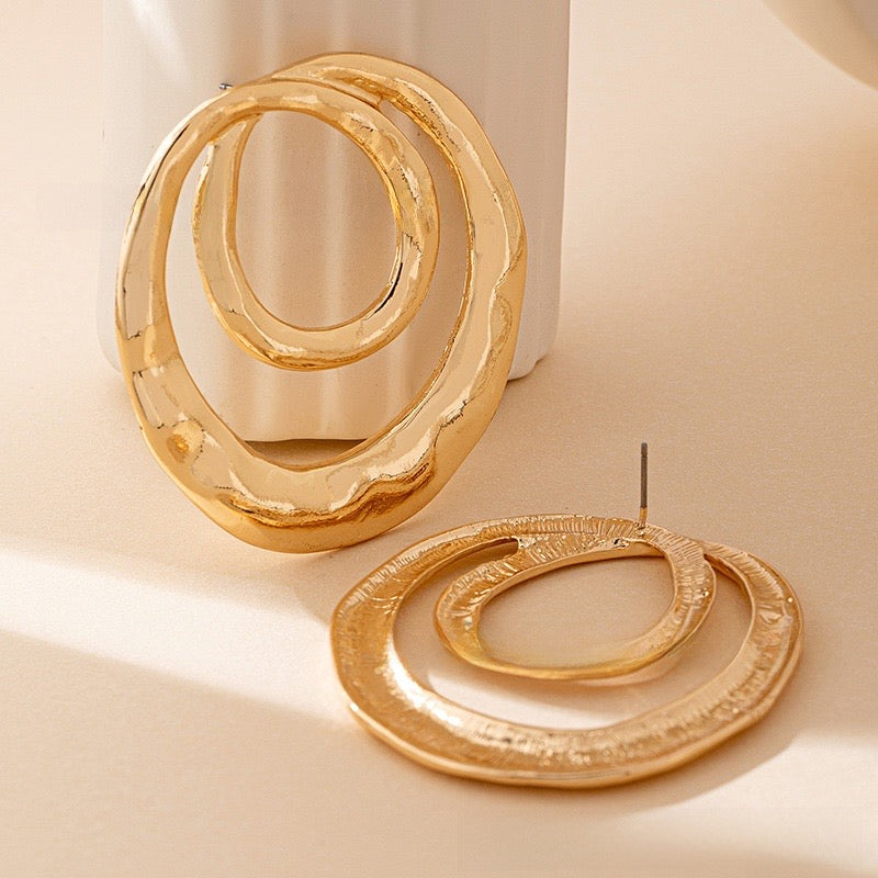 Sculpted Double Loop XLEarrings-Gold