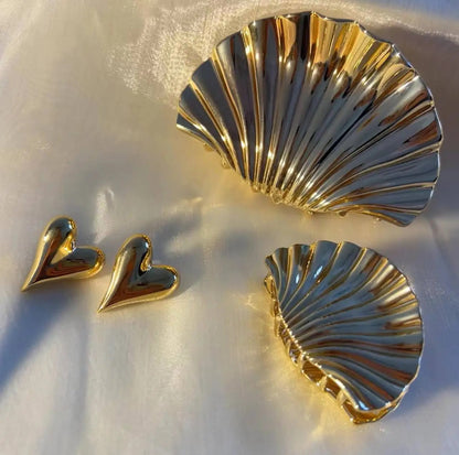 Sea Shell XL Hair Claw Clip