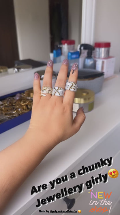 Chunky Class Apart Rings